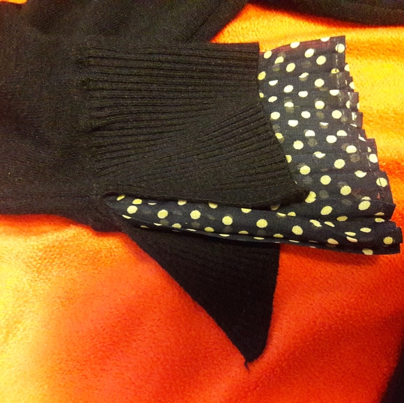 VILA MILANO  HIGH NECK RUFFLES NAVY  SWEATER SZ M NWT - Picture 4 of 9